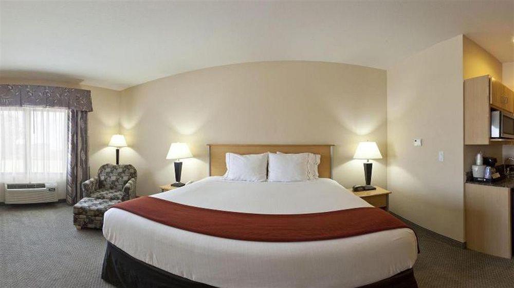 Holiday Inn Express & Suites Amarillo By Ihg Exterior foto
