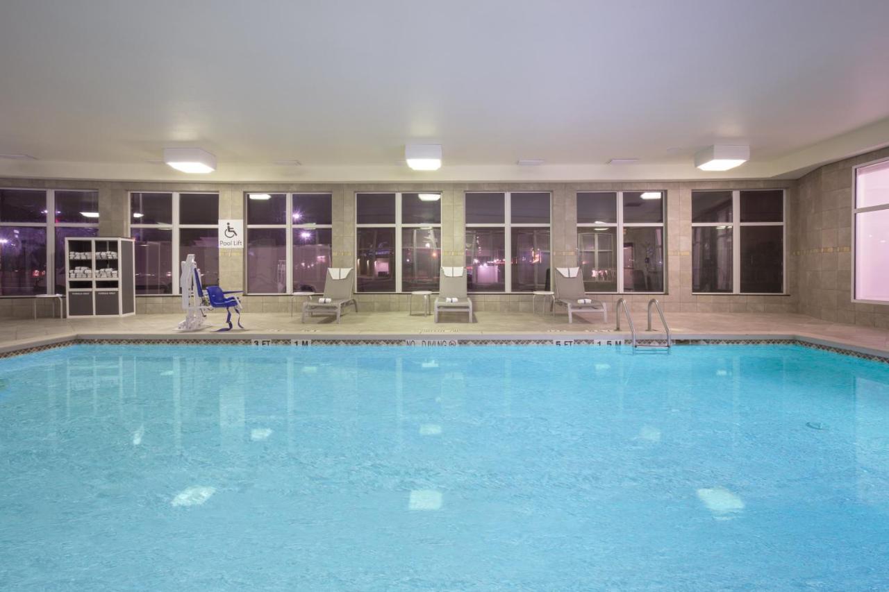 Holiday Inn Express & Suites Amarillo By Ihg Exterior foto