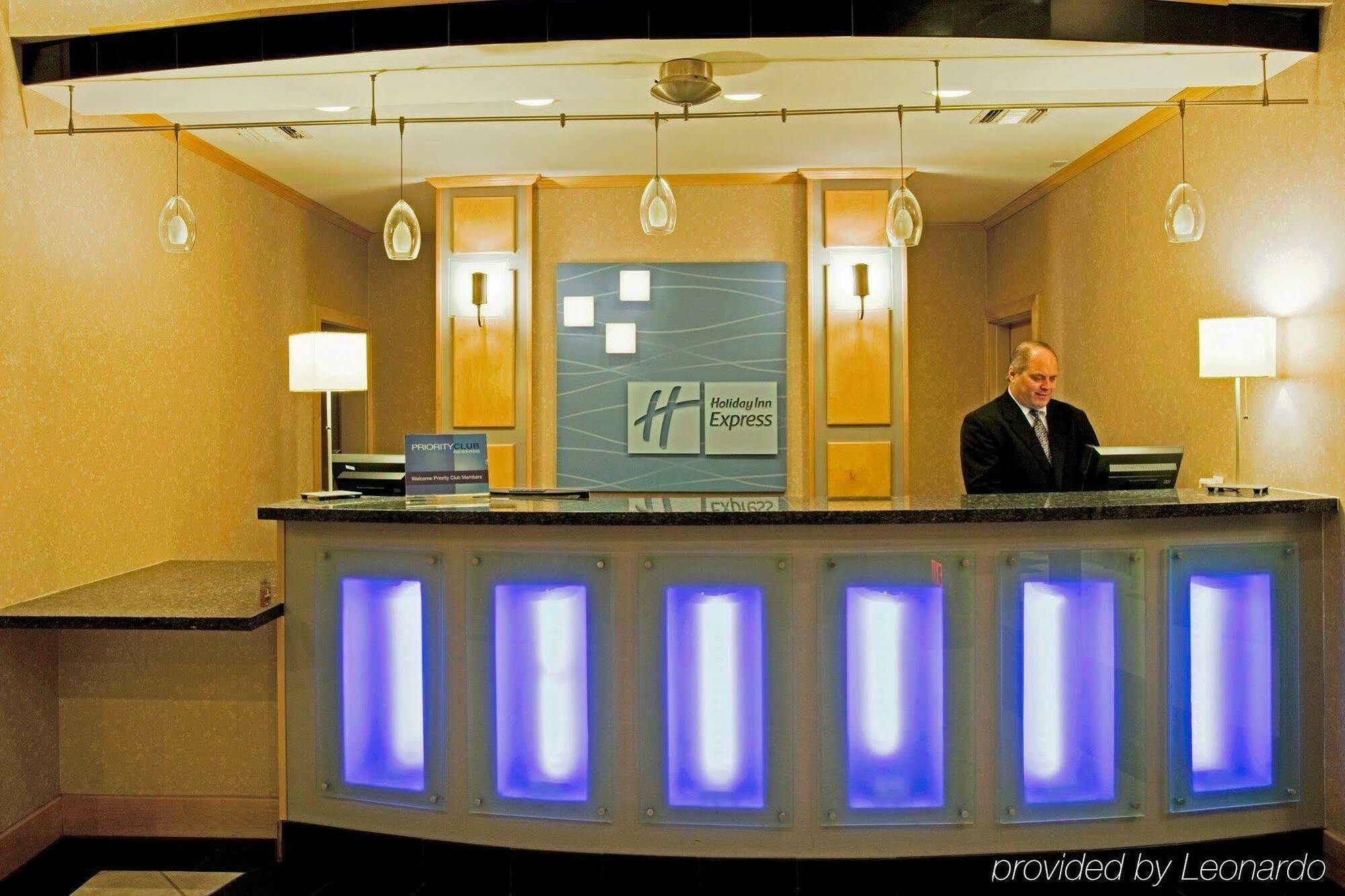 Holiday Inn Express & Suites Amarillo By Ihg Exterior foto